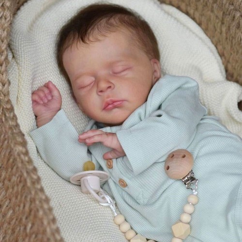 Real pics reborn - 20",