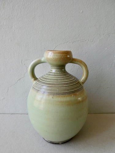 Vase céramique de - en, forme