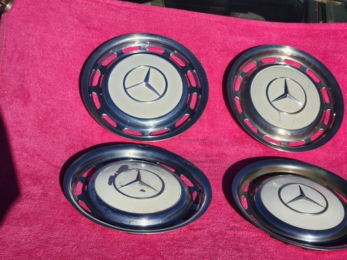 Mercedes hubcaps w123 r107 - mercedes,