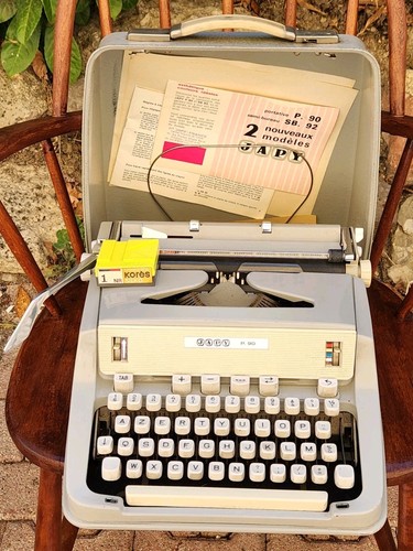 Machine écrire japy 90 - à,
