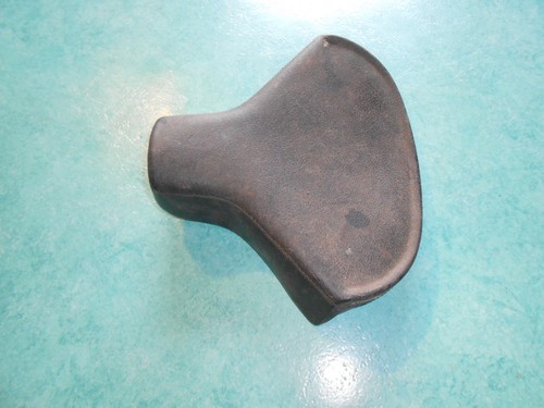 Dessus selle noir - dessus, de