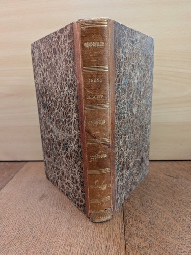 Livre ancien mémoires un - livre, ancien-mémoires