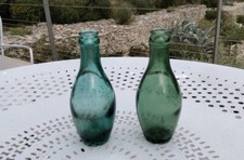 2 ancienne petite bouteille