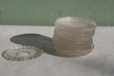 7 x 1 coupelles de lustre en cristal de Baccarat.