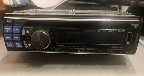Alpine cde 123 - radio, aux