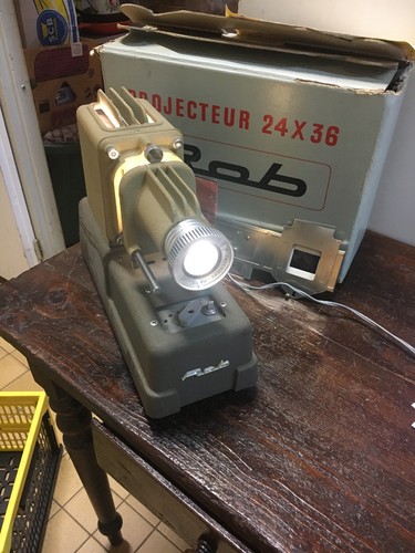 Ancien projecteur rob 36 - projecteur, x