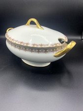 Ancienne soupière, légumier