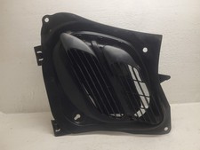 Grille aération capot moteur