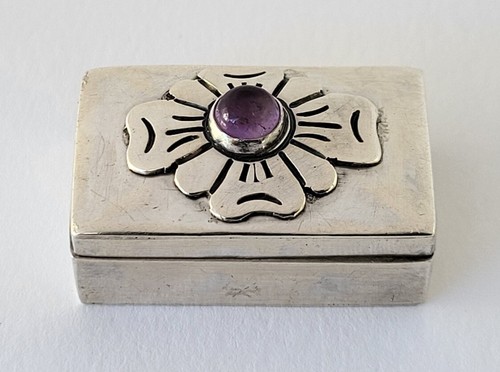 Sublime petite boite - boite, pilules