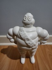 Ancien BIBENDUM MICHELIN  plastique made in france  camion automobile pneu 32cm