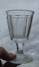 Verre en cristal taille côtes