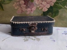 Ancienne petite valise jouet - ancienne,