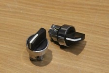 Occ: 2X SCHNEIDER ELECTRIC ZB4BD3 Harmony tête de bouton tournant 3Pos. ø22 Noir