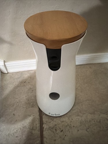 Furbo dog camera - dog, treat