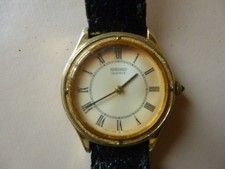Ancienne petite montre femme