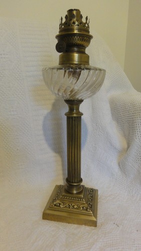 Lampe petrole pied - petrole,