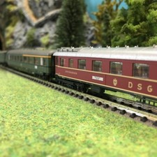 Coffret de 5 voitures D 182