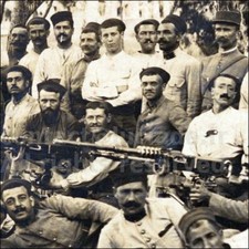 CARTE POSTALE MITRAILLEURS