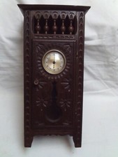 meuble breton miniature horloge, en bois ciré , Hauteur : 35,5 cm (CE36)