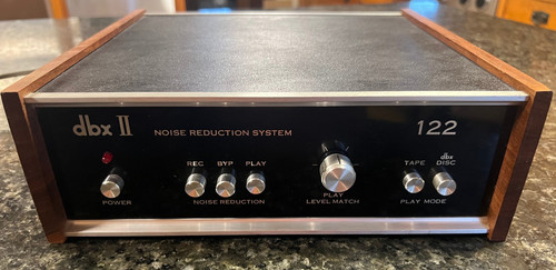 Dbx model 122 - model,
