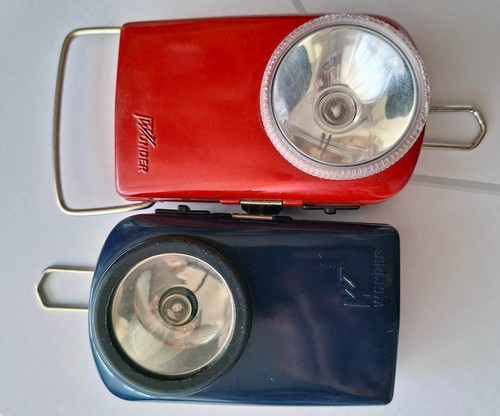 Lot anciennes lampes de - de,