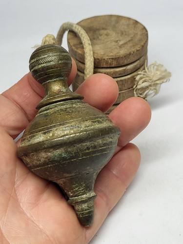 Ancien petit outil plumb bob - plumb,
