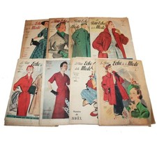 Ensemble de 8 revues Le Petit Echo de la Mode / patrons année 1952