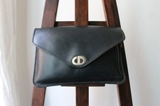 Dior pochette en cuir bleu
