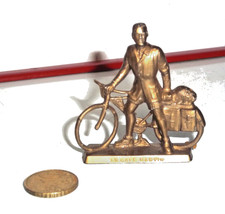 FIGURINE MOKAREX - CAFE MARTIN N° 24 - SCOUT AVEC BICYCLETTE / VELO - SCOUTISME