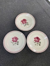Lot De Trois Assiettes Badonviller Modèle Germaine
