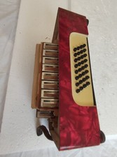 Partie de l'accordéon piano 32 basses - DEFECTUEUX, POUR PIÈCES