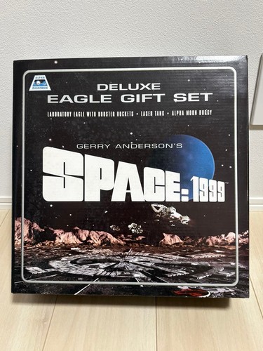 Space 1999 deluxe eagle - 1999,