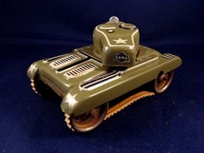 Ancien véhicule militaire tank tôle mécanique GAMA char d'assaut Germany 1950