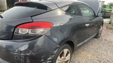 Trappe d'essence RENAULT
