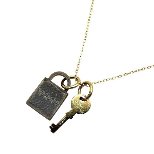 Collier clé cadenas amulette
