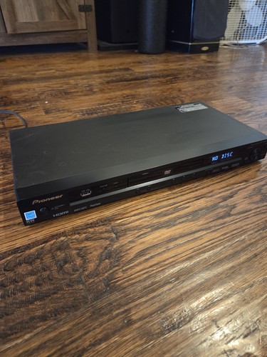 Pioneer 400v dvd player - pioneer,