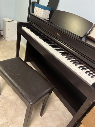 Yamaha clavinova clp 535