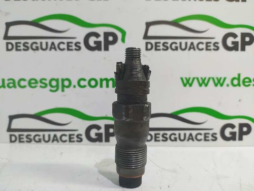 Injecteur 718842 pour - /,