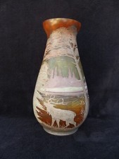 ancien vase émaillé peint