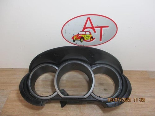 Casquette tableau bord - tableau,