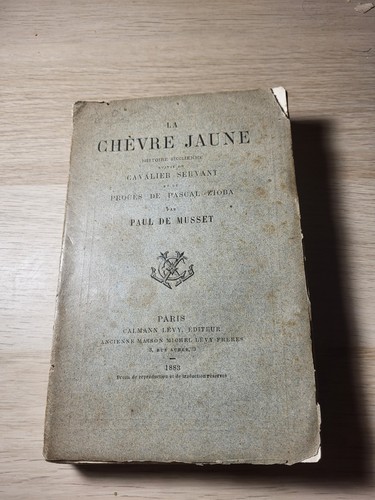 Chèvre jaune histoire - jaune,