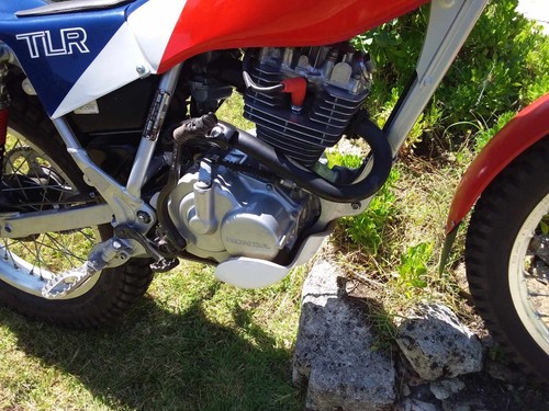 Sabot moteur honda tlr - , moto
