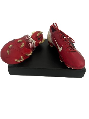 Nike mercurial vapor iii size - iii,