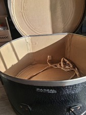 boîte à chapeau ancienne