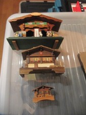 3 CHALETS MONTAGNE BOITE A MUSIQUE METEO MISIKSTADL SUISSE ALLEMAGNE