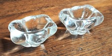 Jolie paire de Salerons en Cristal de Daum signés. Long 6,5 x 3,5 cm. TBon état