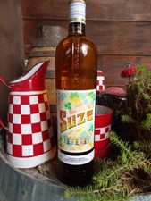 Edition limitée bouteille SUZE pleine et scellée -VAHRAM MURATYAN -