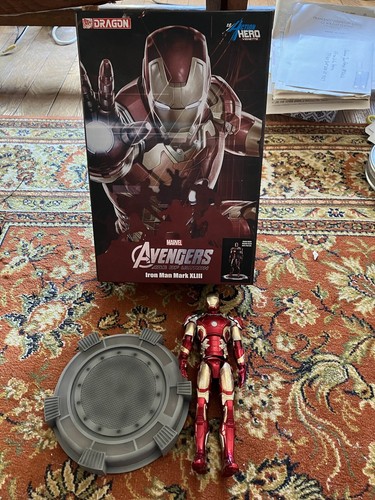 Iron man figurine - iron,