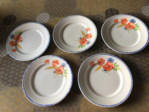 Anciennes assiettes à - assiettes,