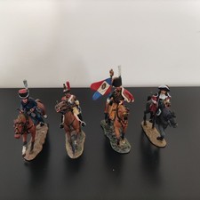 Lot 4 Cavaliers de plomb